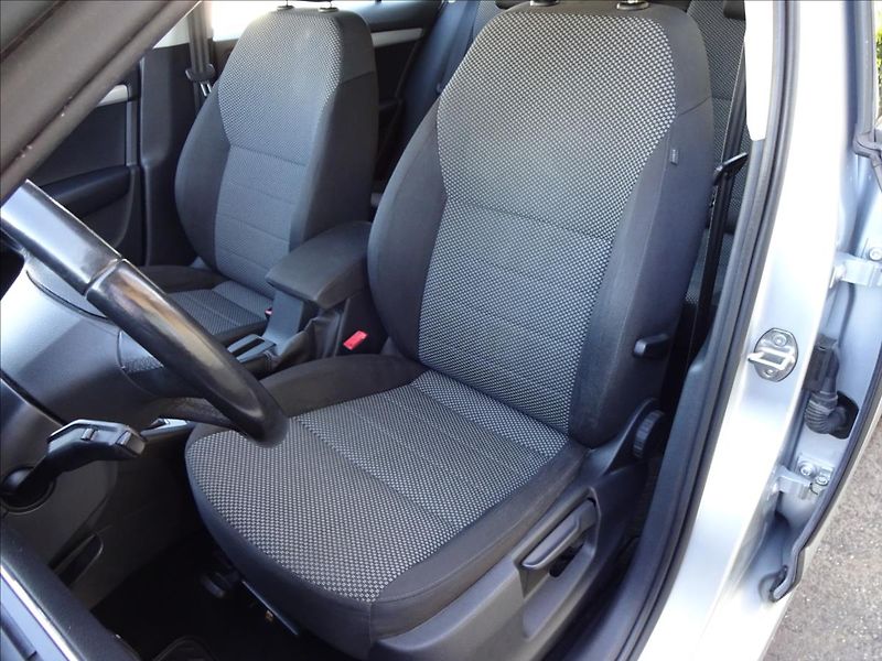 Škoda Octavia III 2,0 TDI 110kW COMBI - fotka 17 z 50