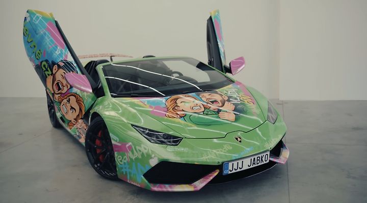 Takhle vypadá Vémolovo Lambo nyní.