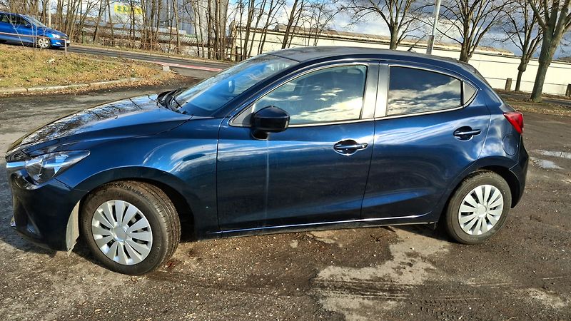 Mazda 2 1.5 66 kw servisní historie - fotka 5 z 39