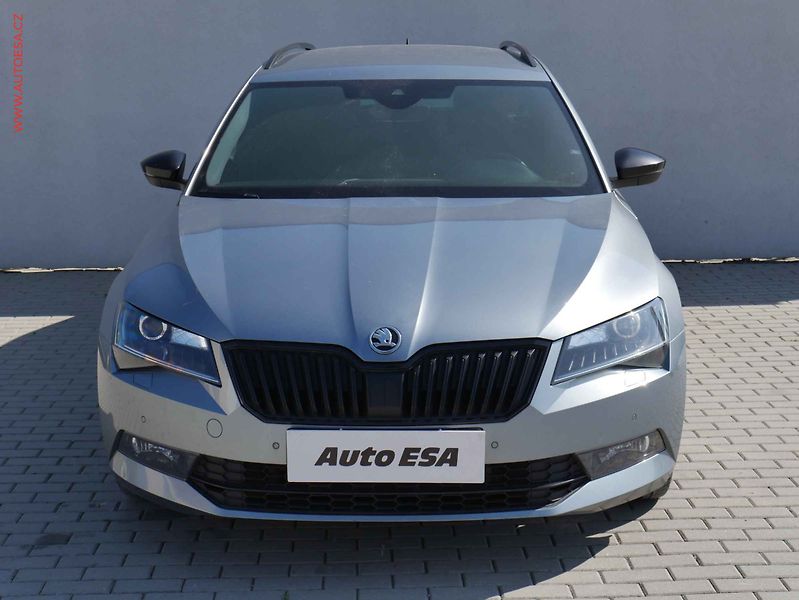 Škoda Superb (2018) 2.0TDi, DSG, navi, bixen - fotka 2 z 21