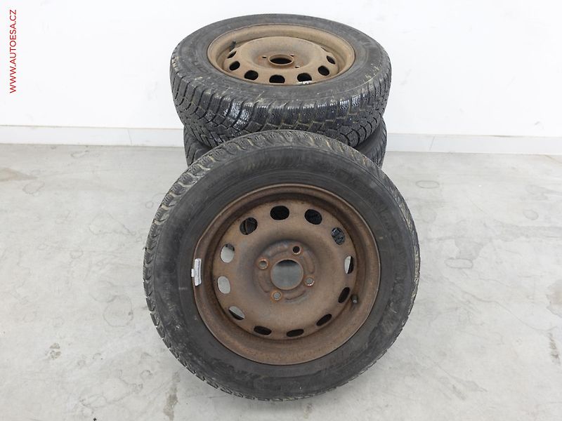 Ford Fiesta (2007) 1.3i, 2.maj,ČR, AC, STK2/28 - fotka 17 z 17