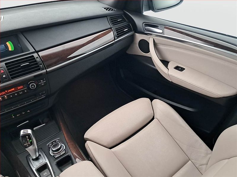BMW X5 (2012) xDrive40d, 4X4, Automat, Kůže - fotka 8 z 22