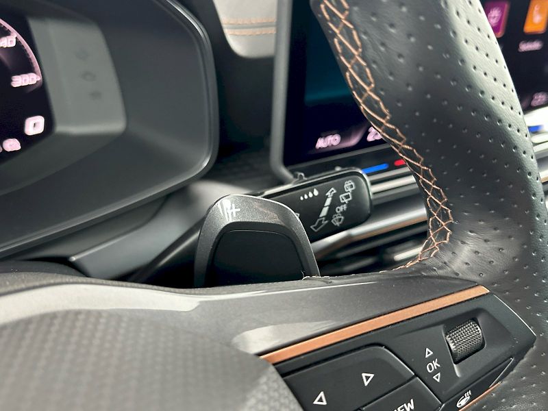 Cupra Leon (2024) ST 1.5 TSI 110kW DSG - fotka 24 z 31