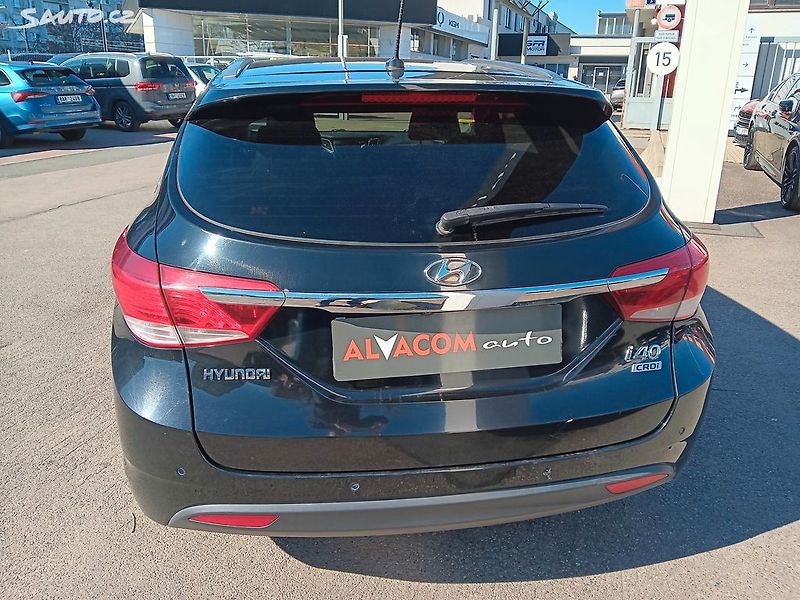 Hyundai i40 1.7 CDTI 100kW - fotka 7 z 34
