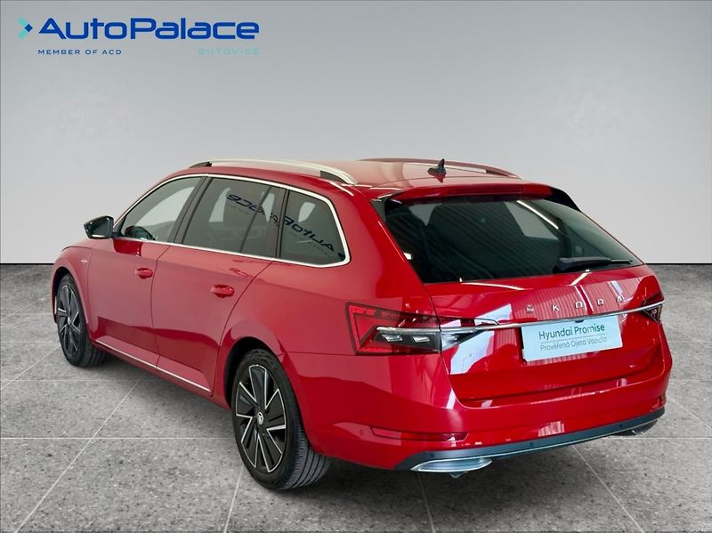 Škoda Superb 2,0 TDI COMBI DSG L&K 147KW - fotka 6 z 21