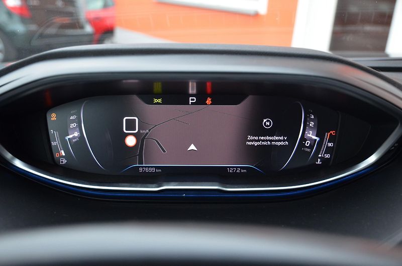 Peugeot 3008 (2023) 1.5 HDi 96kW AT8 Allure / LED - fotka 26 z 38