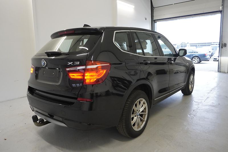 BMW X3 3,0 XDRIVE30D AUTOMAT - fotka 5 z 27