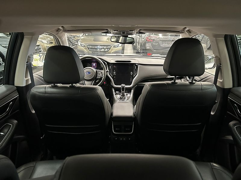 Subaru Outback (2023) 2.5 TOURING 2023 | Záruka - fotka 23 z 53