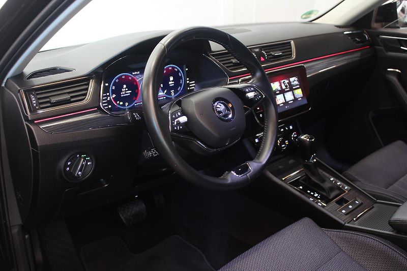 Škoda Superb (2022) 2.0TDI DSG Style Display Nez.T - fotka 16 z 45