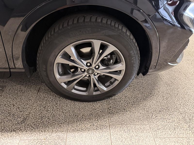 Ford Kuga (2022) 2.5 HYBRID, 4x4,ST-LINE, - fotka 31 z 50