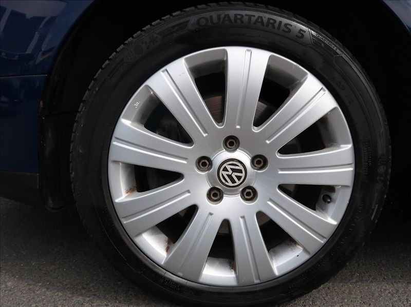 Volkswagen Passat 2,0 TDi,103kW,Tempomat,tažné - fotka 22 z 22