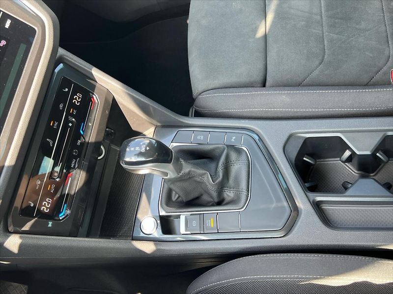 Volkswagen Tiguan 2,0 TDi 110kW 7DSG LIFE - fotka 18 z 26