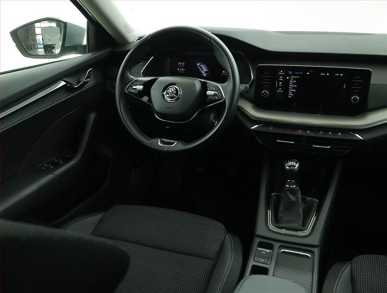 Škoda Octavia (2022) Ambition 2.0 TDI, ČR,1.maj - fotka 7 z 15