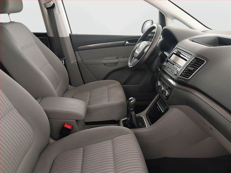 Seat Alhambra (2013) 1.4 TSI, 7 míst, Serv.kniha - fotka 9 z 19