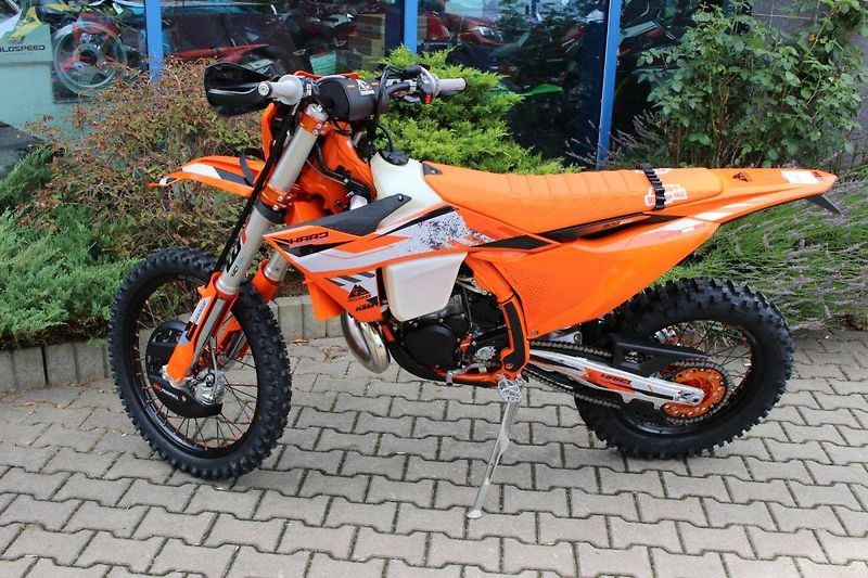 KTM 300 EXC TPI (2025) HARDENDURO 2025 - fotka 7 z 8