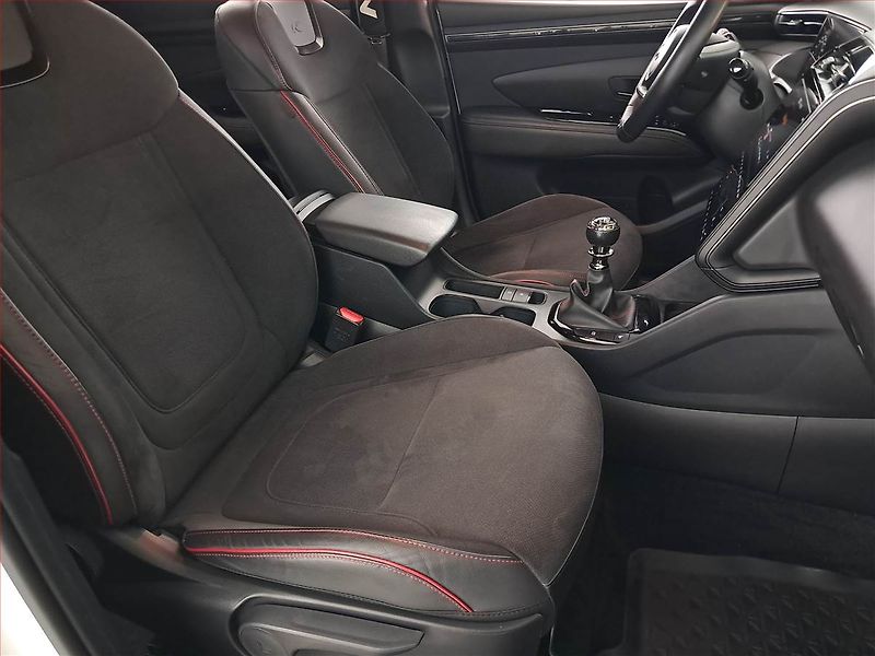 Hyundai Tucson (2023) N-Line 1.6 T-GDI - fotka 9 z 20