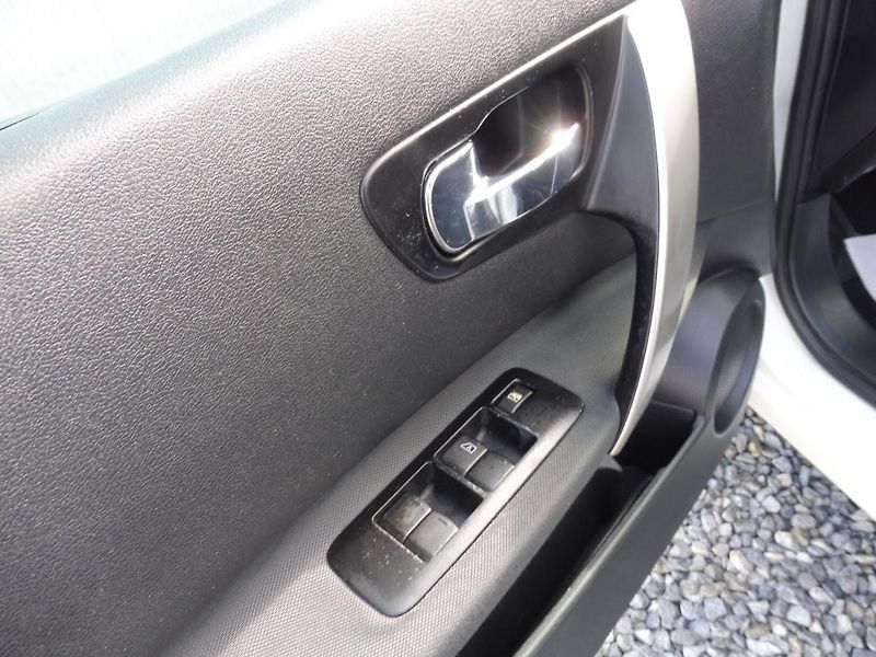 Nissan Qashqai 1.5DCi 110PS NAVI STK TOP STAV - fotka 172 z 189