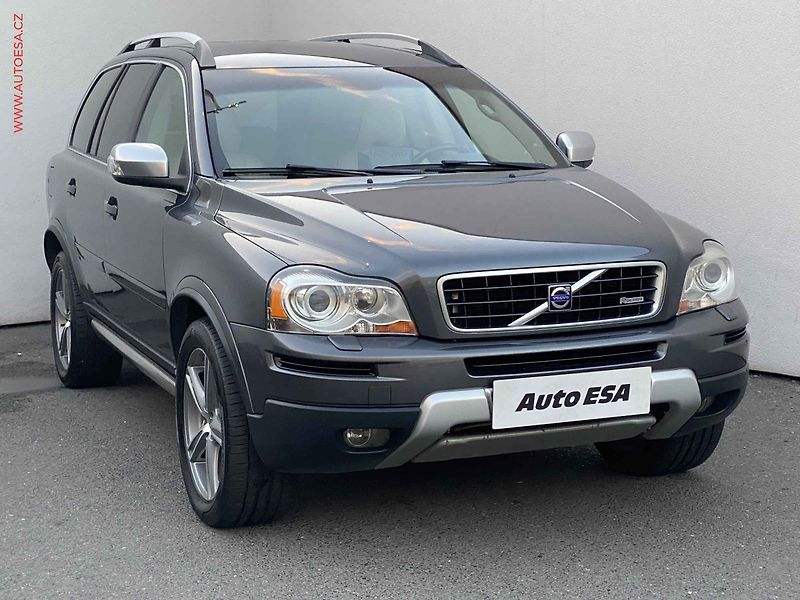 Volvo XC90 (2009) 2.4 D5 4X4 7míst, 2.maj,ČR - fotografie inzerátu