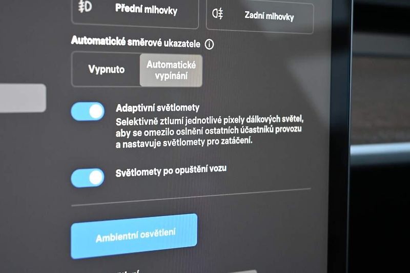 Tesla Model Y (2022) Long Range Dual Motor AWD 94% - fotka 22 z 44