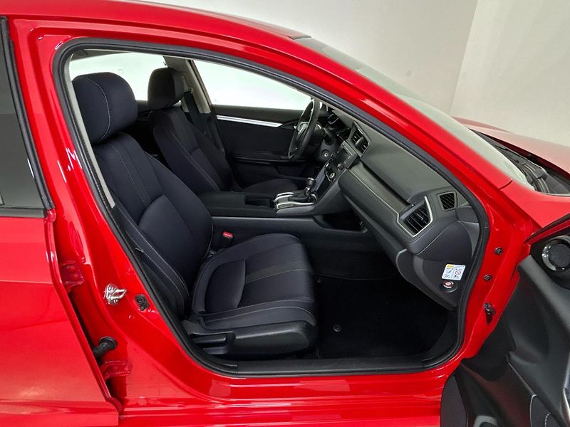 Honda Civic Comfort - fotka 9 z 27