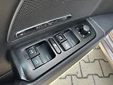 Škoda Superb 2,0TDi 4x4 KOMBI - náhled 23