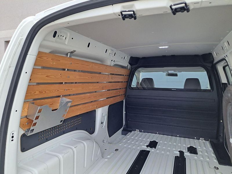 Volkswagen Caddy (2019) 1.4 TGI Maxi ZÁRUKA, 81kW - fotka 27 z 29