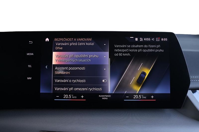 BMW Řada 2 218i Active Tourer - fotka 14 z 23