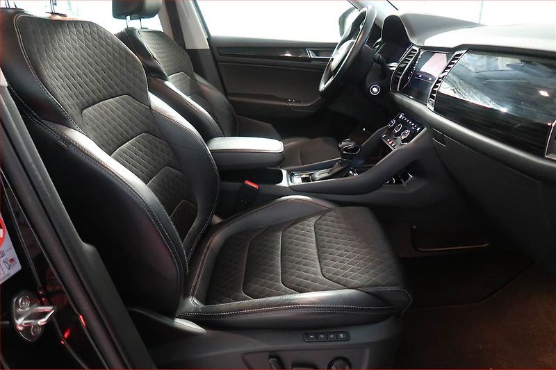 Škoda Kodiaq (2018) 1.5 TSI, Automat, 7 míst, Kůže - fotka 9 z 21