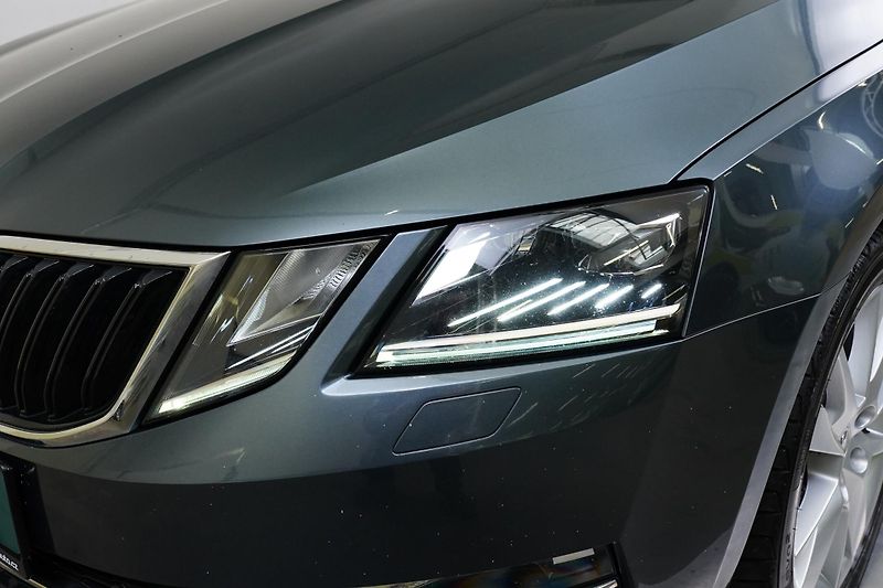 Škoda Octavia - fotka 9 z 25