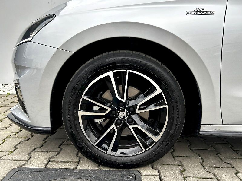 Škoda Fabia (2025) 1.5 TSI 110kW DSG Monte Carlo - fotka 33 z 35