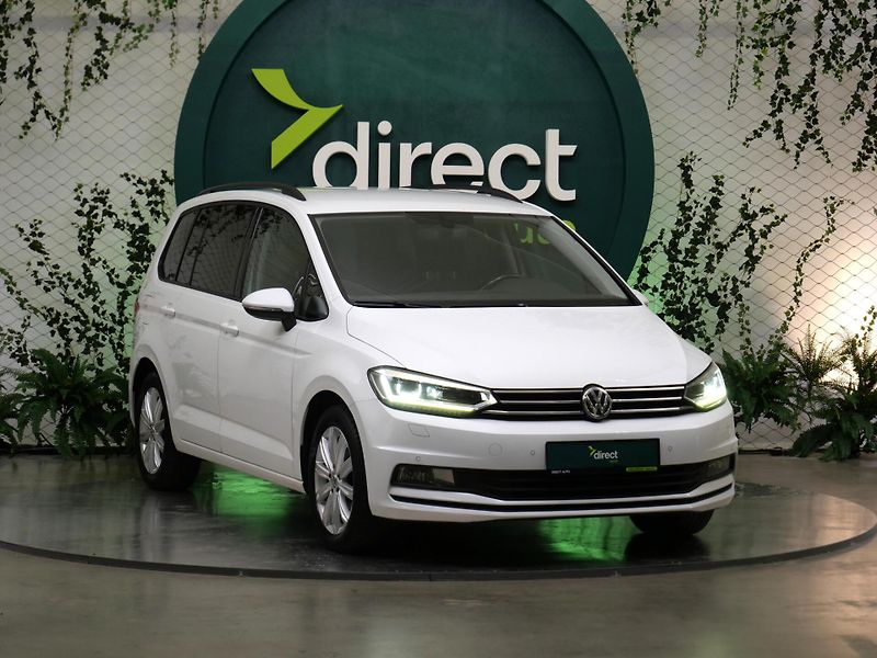 Volkswagen Touran - fotka 8 z 26