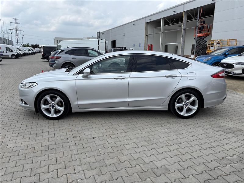 Ford Mondeo 1,5 EcoBoost 121kW Titanium - fotka 2 z 34