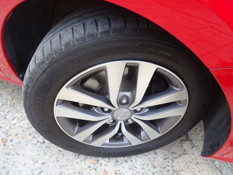 Hyundai i30 (2018) 1.4T-GDi,103kW,1majČR,S.k,DPH! - fotka 25 z 25