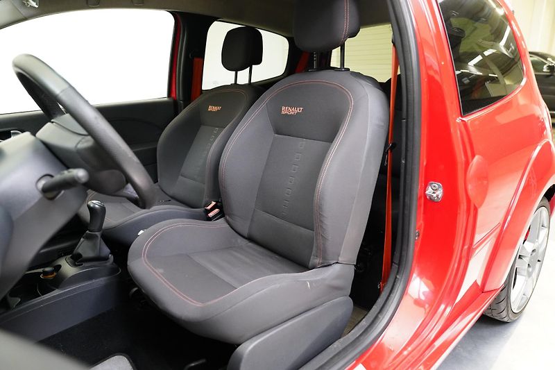 Renault Twingo - fotka 11 z 24