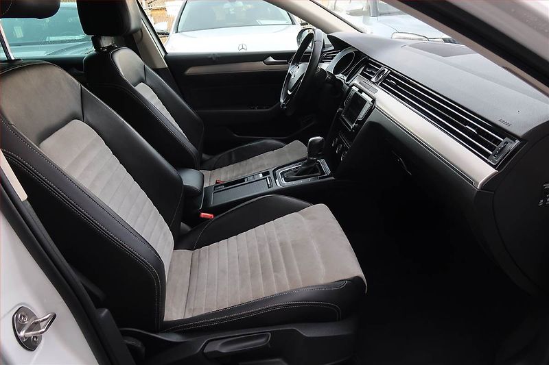 Volkswagen Passat (2016) Highline 2.0 TDI, 4X4 - fotka 9 z 21