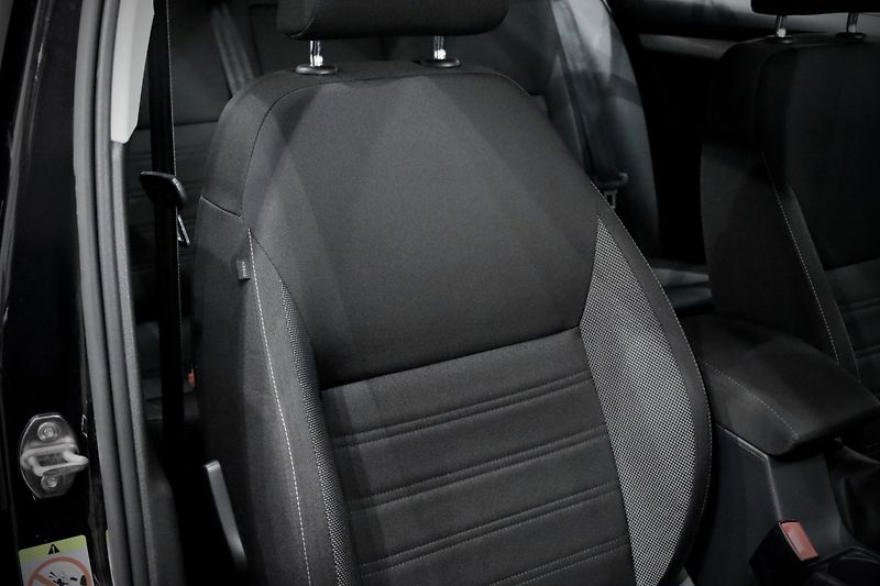 Škoda Octavia 3 FL Combi 1.4 TSI 110 kW - fotka 15 z 31