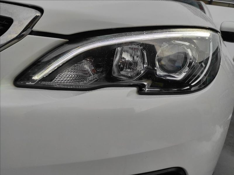 Peugeot 308 1,5 BlueHDi ACTIVE,ČR,Tažné - fotka 8 z 37