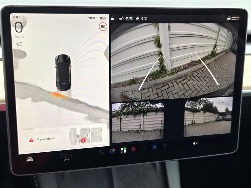 Tesla Model Y 378kW 4x4 LR Tažné zař. NEHAVA - fotka 17 z 22