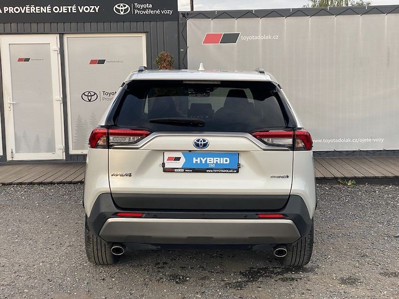Toyota RAV4 2.5HEV, ČR, Executive Sky, 4x4 - fotka 6 z 35