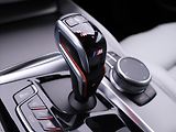 BMW M5 4,4 V8 441kW xDrive Individual - náhled 33