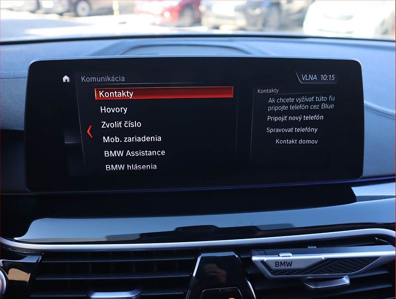 BMW Řada 5 (2017) Luxury Line 530d - fotka 20 z 21