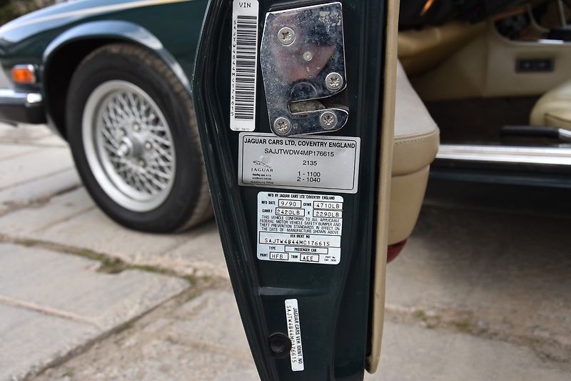 Jaguar XJS (1990) 5.3 V12 CLASSIC COLLECTION - fotka 47 z 49