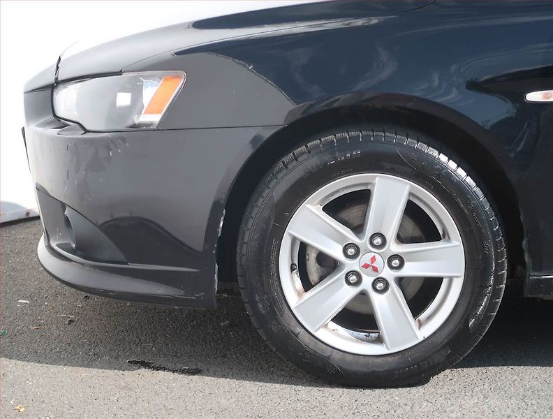 Mitsubishi Lancer (2010) 1.5 MIVEC, Serv.kniha, po STK - fotka 14 z 18