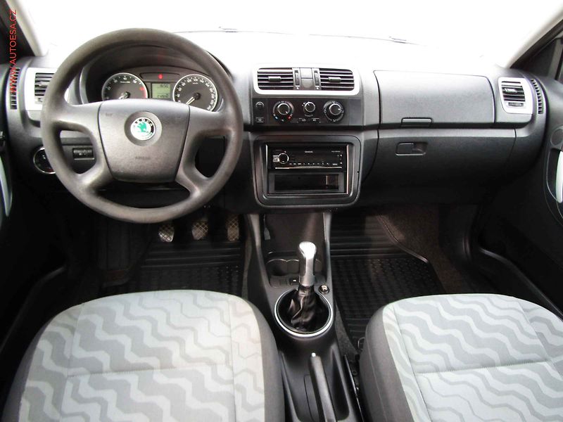 Škoda Fabia (2008) 1.4 MPi, ČR, servis.kniha, AC - fotka 8 z 15
