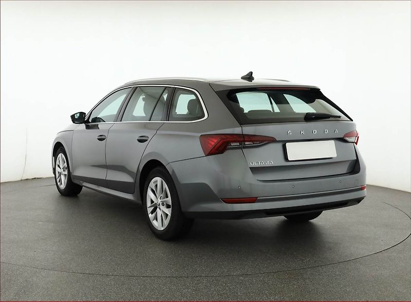 Škoda Octavia (2022) 2.0 TDI, ČR,1.maj, Serv.kniha - fotka 4 z 16