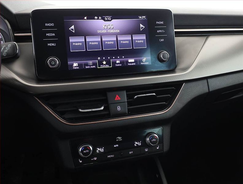 Škoda Kamiq (2023) Style 1.0 TSI - fotka 9 z 18