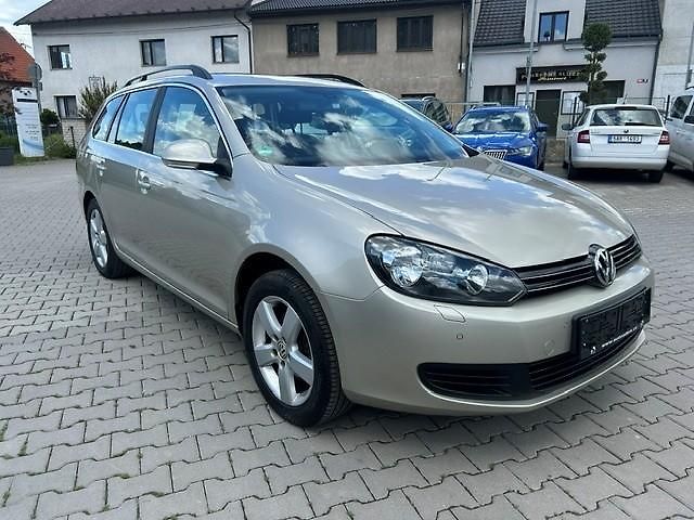 Volkswagen Golf Variant 1,2TSi 77kW Tažné zař.  - fotka 4 z 54