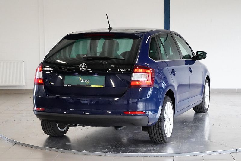Škoda Rapid - fotka 2 z 29