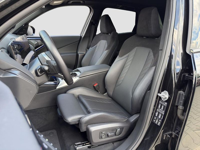 BMW X3 xDrive20d - fotka 7 z 22