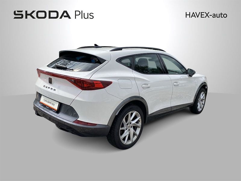 Cupra Formentor (2024) 1.5 TSI DSG - fotka 2 z 34